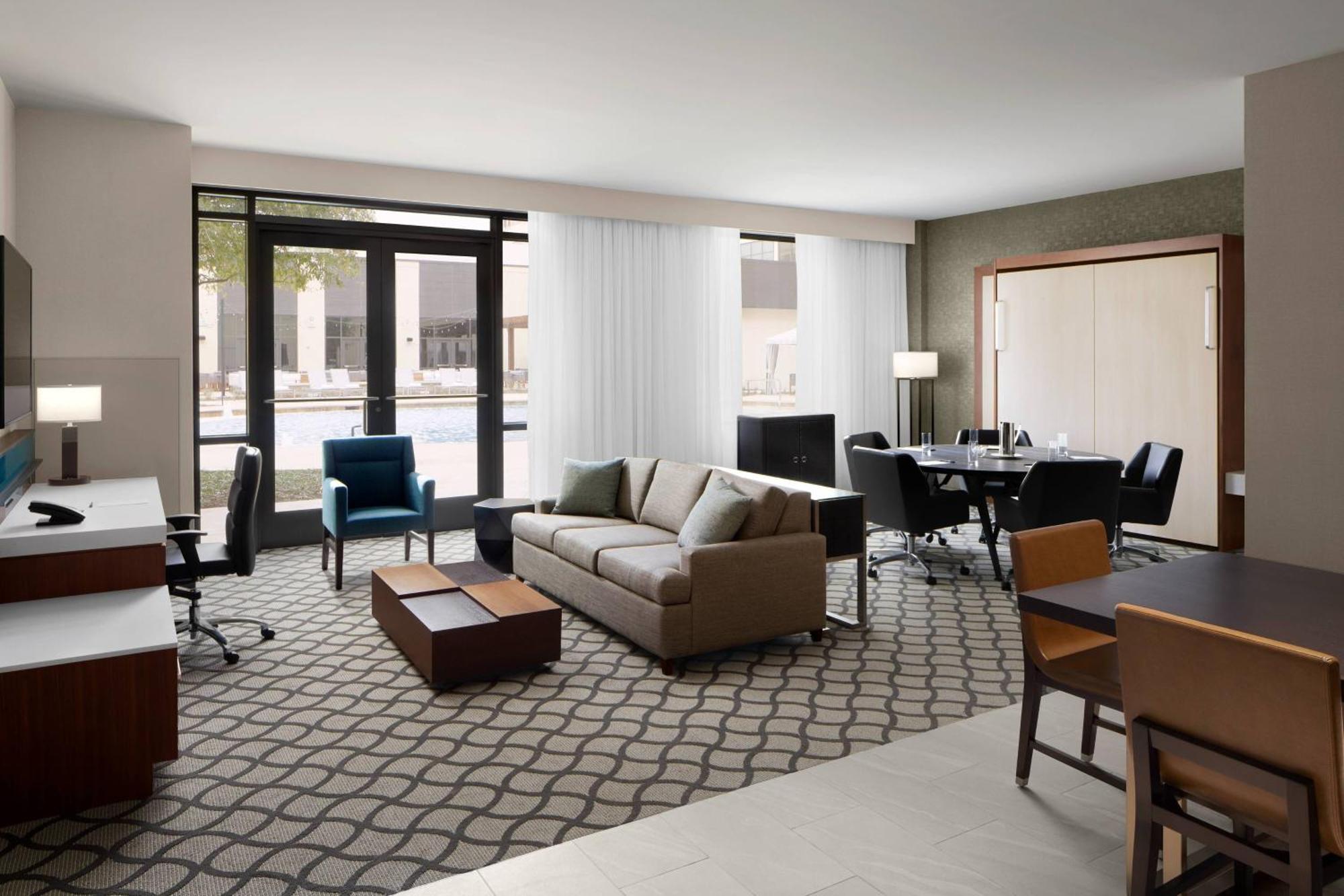 Marriott Dallas Allen Hotel & Convention Center Exterior foto